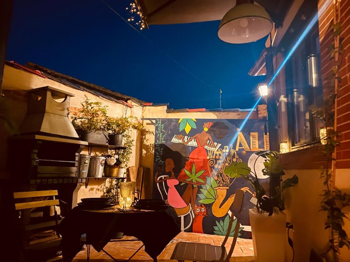 Alfoz, -tiny House- Con Patio Privado Y Barbacoa Velliza